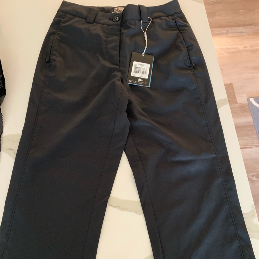 Nike Golf Tour Performance Dry Fit Capris (NWT)